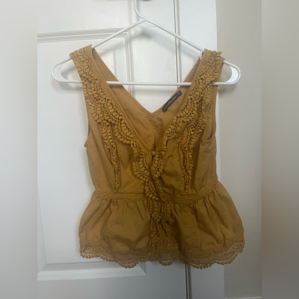 A&F top